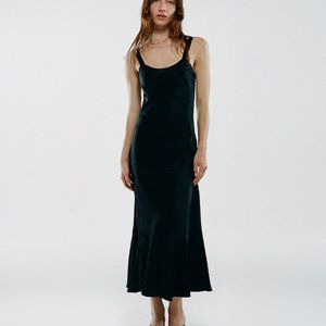 Réalisation Par THE ALLEGRA Dress Black Dragon